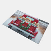 Golden Retriever Welpen im Red Christmas LKW Fußmatte (Schrägansicht)