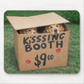 Golden Retrievers in Kissing Booth Mousepad (Vorne)