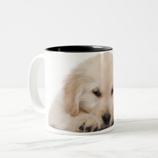 Golden retrieverwelpe zweifarbige tasse (Vorderseite Links)