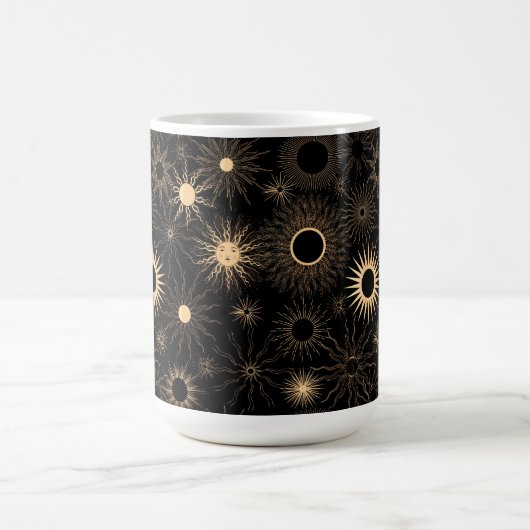 Golden Retro-stylisierte Sonnenstrahlen Kaffeetasse (Mittel)