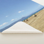 Golden Rolls of Hay and Deep Blue Sea Design Sherpadecke (3/4)