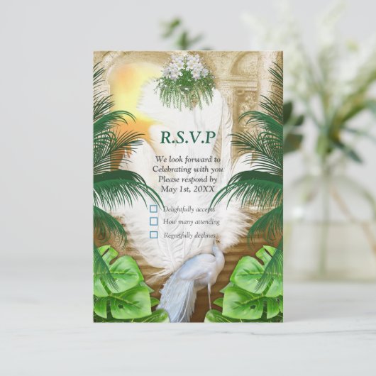Golden Royal Peacock Tempel RSVP Karte (Stehend Vorderseite)