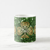 Golden Shinting Celtic Kleeblatt Green Imitats Gli Kaffeetasse (Mittel)