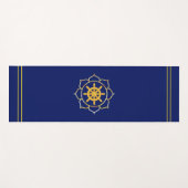 Golden Ship Wheel in Lotus auf Navy Blue Yogamatte (Vorderseite (Horizontal))