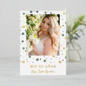 Golden Snowflake Quinceañera Spanisch Whimsical Folieneinladung (Stehend vorne)