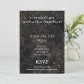 Golden Spider Web Extravagantes Halloween-Party Einladung (Stehend Vorderseite)