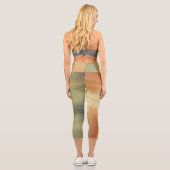 Golden Strata | Peach Burnt Orange Green Agate Capri Leggings (Rückseite)
