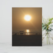Golden Summer Sunset Reflektion am Strand (Stehend Vorderseite)