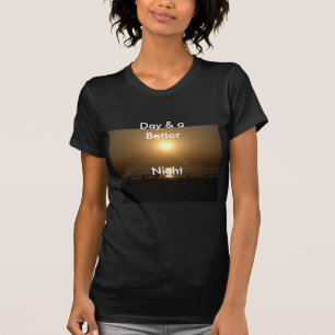 Golden Summer Sunset Reflektion am Strand T-Shirt