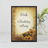 Golden Sunblumen & Schmetterlinge 85. Geburtstag Einladung (Stehend Vorderseite)