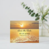 Golden Sunset Beach oder Ziel Save the Date Ankündigung (Stehend Vorderseite)