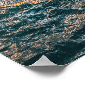 Golden Sunset Reflection on Ocean Waves - Ruhe Poster (Ecke)