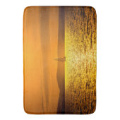 Golden Sunset Sail Badematte (Vorderseite Vertikal)