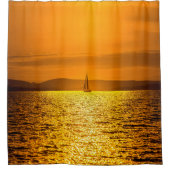 Golden Sunset Sail Duschvorhang (Vorderseite)