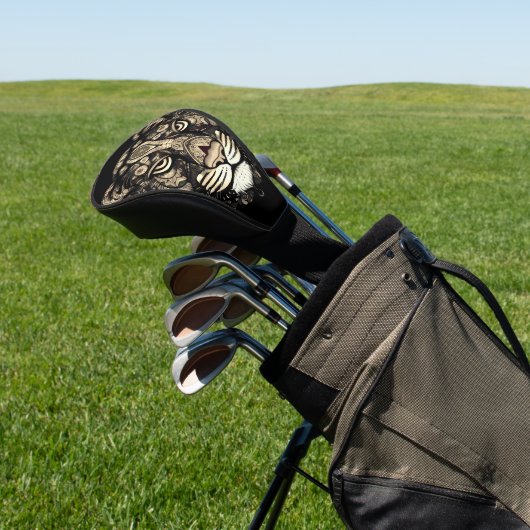 Golden Tiger Head Golf Headcover (In SItu)