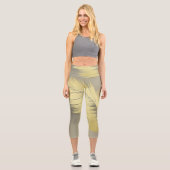 Golden Tropical Palm Blätter Capri Leggings (Vorderseite)