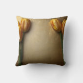 Golden Tulips Throw Kissen (Rückseite)