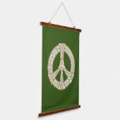 Golden und White Celtic Peace Sign Wandteppich Mit Holzrahmen (Gewinkelt)