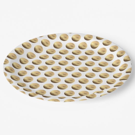Golden und White Polka Dots Muster Eleganter Chic Pappteller (Schrägansicht)