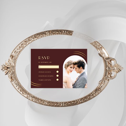 Golden Wisps Dark Burgundy Foto Wedding RSVP Karte