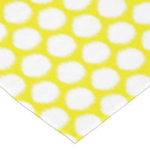 Golden Yellow Asian Moods Ikat Dots Tischdecke (Schrägansicht)