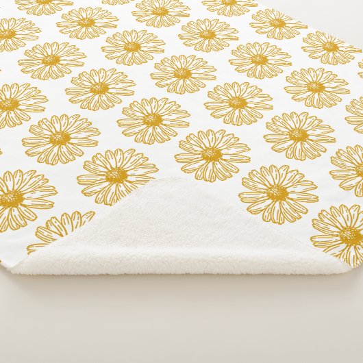 Golden Yellow Daisies Print, Daisy Floral Pattern Sherpadecke (3/4)