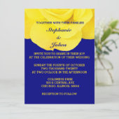 Golden Yellow Rose Gold Navy Blauer Blütenfarben Einladung (Stehend Vorderseite)