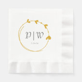Golden Yellow Simple Heart Wreath Monogram Wedding Serviette (Vorderseite)