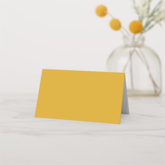 Golden Yellow Simple Stylish Script Wedding Platzkarte (Rückseite)