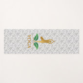 Golden YOGA Text and Silhouette on Black Pattern Yogamatte (Vorderseite (Horizontal))