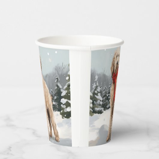 Goldendoodle Hund im Schnee Weihnachten Pappbecher (Rechts)