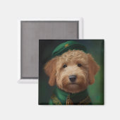 Goldendoodle Hund in St. Patrick's Day Dress Magnet (Vorderseite/Rückseite)