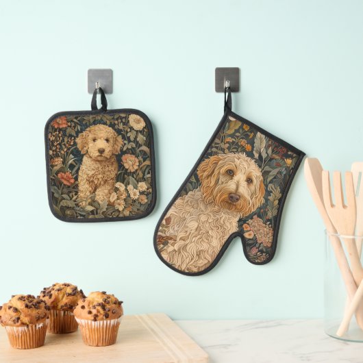 Goldendoodle Hund und Welpengarten Ofenhandschuh & Topflappen-Set (Insitu (Hängend))