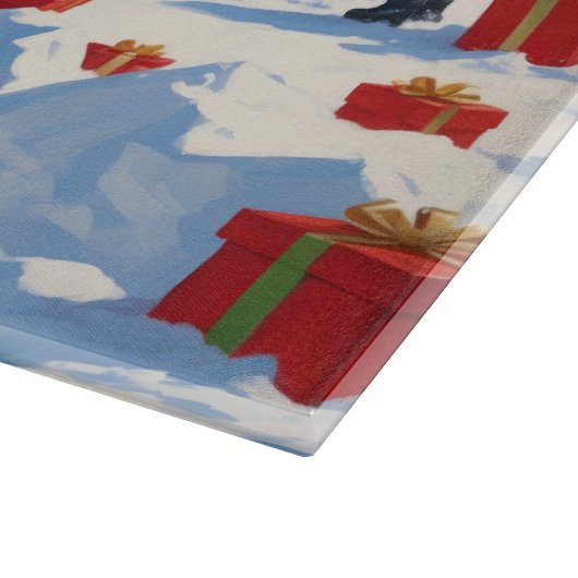 Goldendoodle läuft im Schnee mit Weihnachtshut Schneidebrett (Ecke)