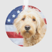 Goldendoodle mit amerikanischer Flagge Ornament (Rückseite)