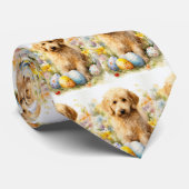 Goldendoodle mit Ostereiern Krawatte (Gerollt)