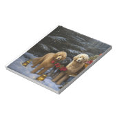 Goldendoodle Snowy Sleigh Weihnachtsdekor Notizblock (Rotiert)