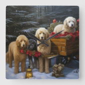 Goldendoodle Snowy Sleigh Weihnachtsdekor Quadratische Wanduhr (Vorderseite)