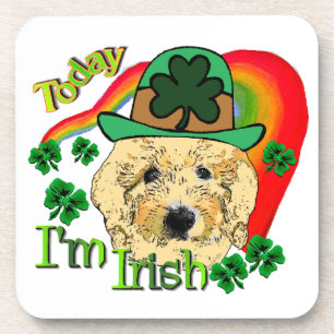 Goldendoodle St Patricks Day Getränkeuntersetzer