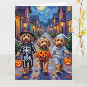 Goldendoodle-Süßigkeiten-sammeln an Halloween-Kost Karte