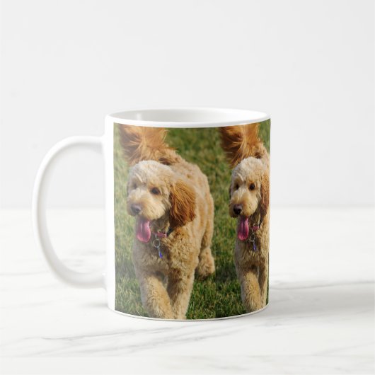 Goldendoodle-Welpe Kaffeetasse (Links)