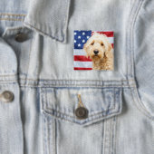 Goldendoodle With American Flag Button (Beispiel)