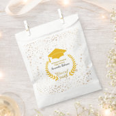 Goldene Abschlussfeier mit Lorbeerkranz  Geschenktütchen (Ausgeschnitten)