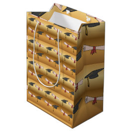 Goldene Abschlussmütze und Diplom Mittlere Geschenktüte