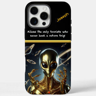Goldene Alien unter kosmischen Ringen im Bereich 5 iPhone 16 Pro Max Hülle