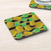 Goldene Ananas auf Streifen Untersetzer (Linke Seite)
