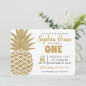 Goldene Ananas Geburtstag Luau Einladung (Stehend Vorderseite)