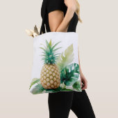 Goldene Ananas mit Monstera Tasche (Von Nahem)