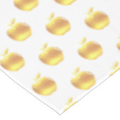 Goldene Äpfel auf weißem Tablett Tischdecke (Schrägansicht)