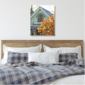 Goldene Blätter und Lebkuchen - Martha's Vineyard Leinwanddruck (Insitu (Schlafzimmer))